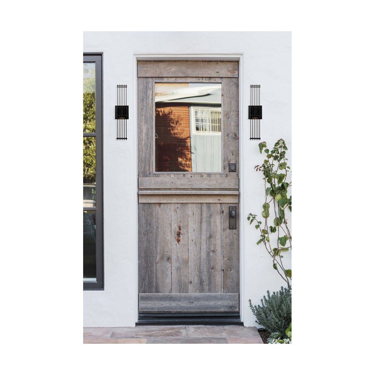 Drew Wall Sconce Wall Light in Matte Black